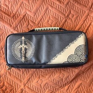 Nintendo Switch Legend of Zelda Case